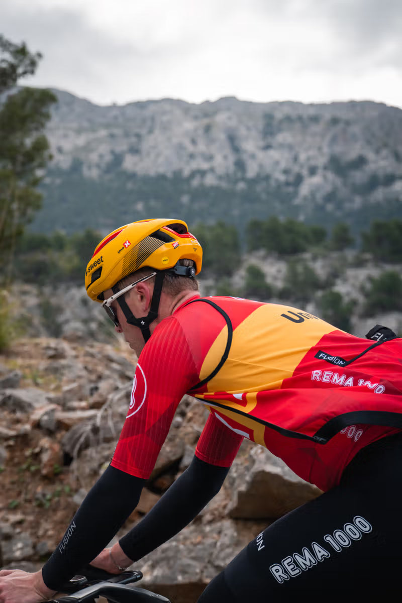 Sweet kask Uno-X Mobility Falconer 2Vi® Mips