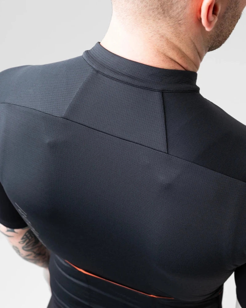 Isadore Signature Merino Tech Jersey / Anthracite - KULT • Cycling Shop & Café